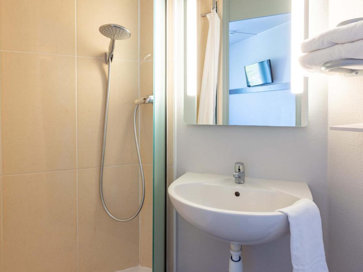 B&B Hotel Rennes Est Cesson Sevigne Buitenkant foto