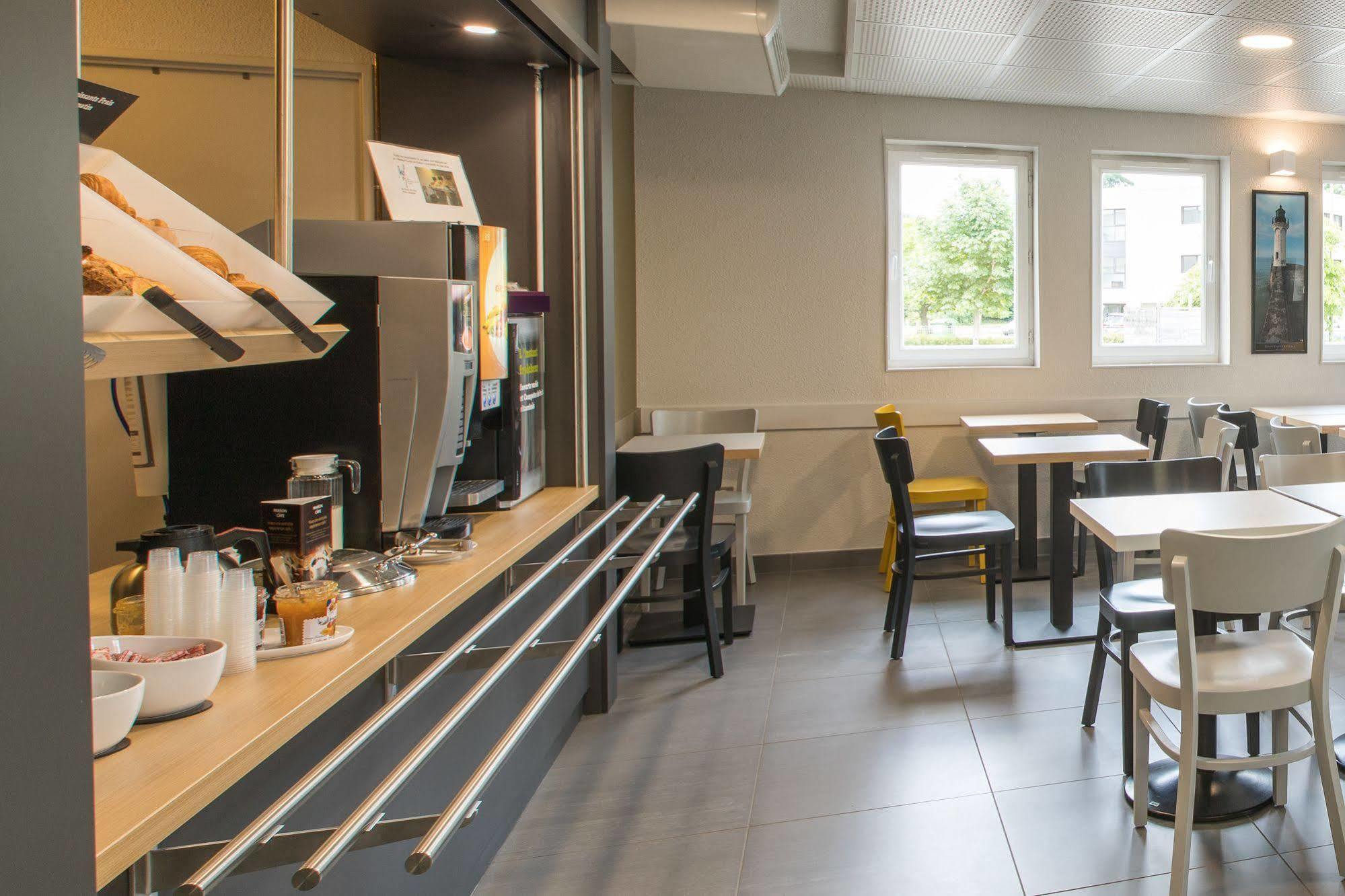 B&B Hotel Rennes Est Cesson Sevigne Buitenkant foto